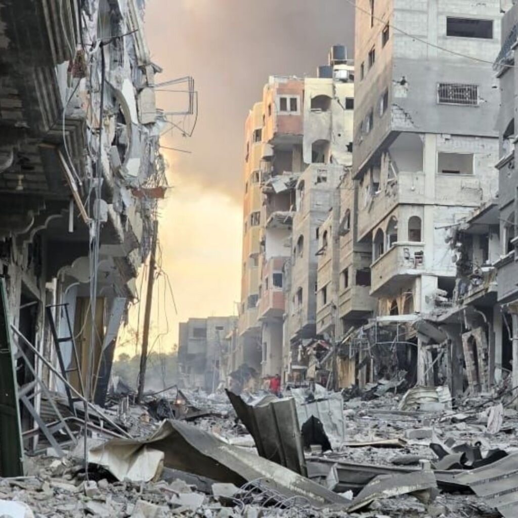 Instagram post from amal.terbaik. This post is in position 2.